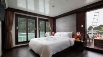 Honeymoon Suite (Private Terrace)