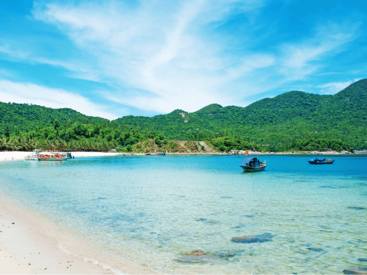 Hoang Sa Island: Must-know facts for visitors